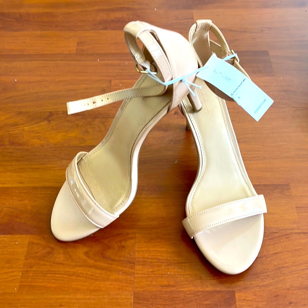 BRAND NEW & NEVER WORN!